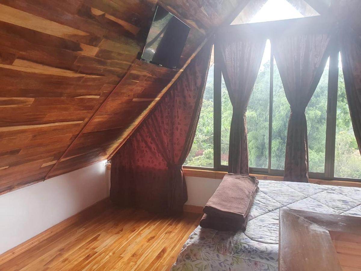 Cabanas La Laguna Картаго Екстериор снимка